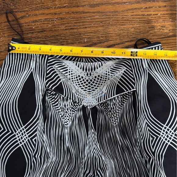 Gorgeous Anthropologie Leifsdottir pants size 10 great condition! - Picture 8 of 8